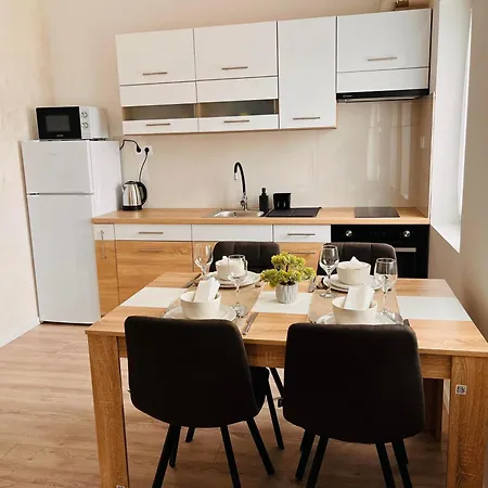 Greta Lux Apartament *